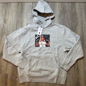 Jordan
Air Jordan x Undefeated Weights Hoodie 'Heather Grey' DX6317-050